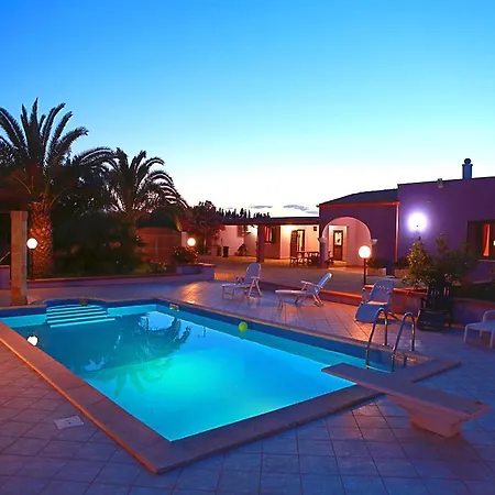 Con Piscina Gd Salento Βίλα